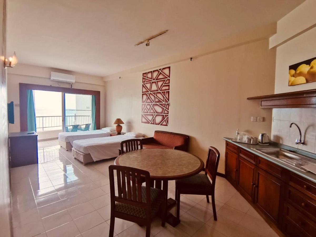 Seaview Deluxe Studio Couples Room S 탄중붕가 외부 사진