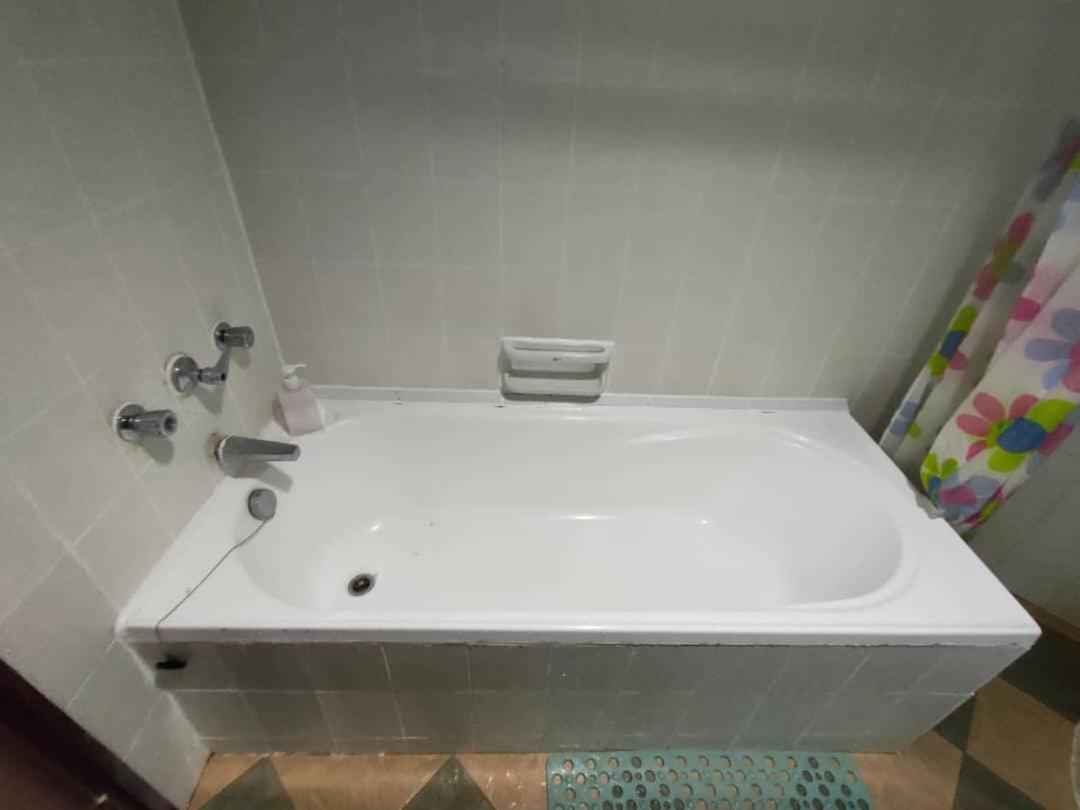 Seaview Deluxe Studio Couples Room S 탄중붕가 외부 사진